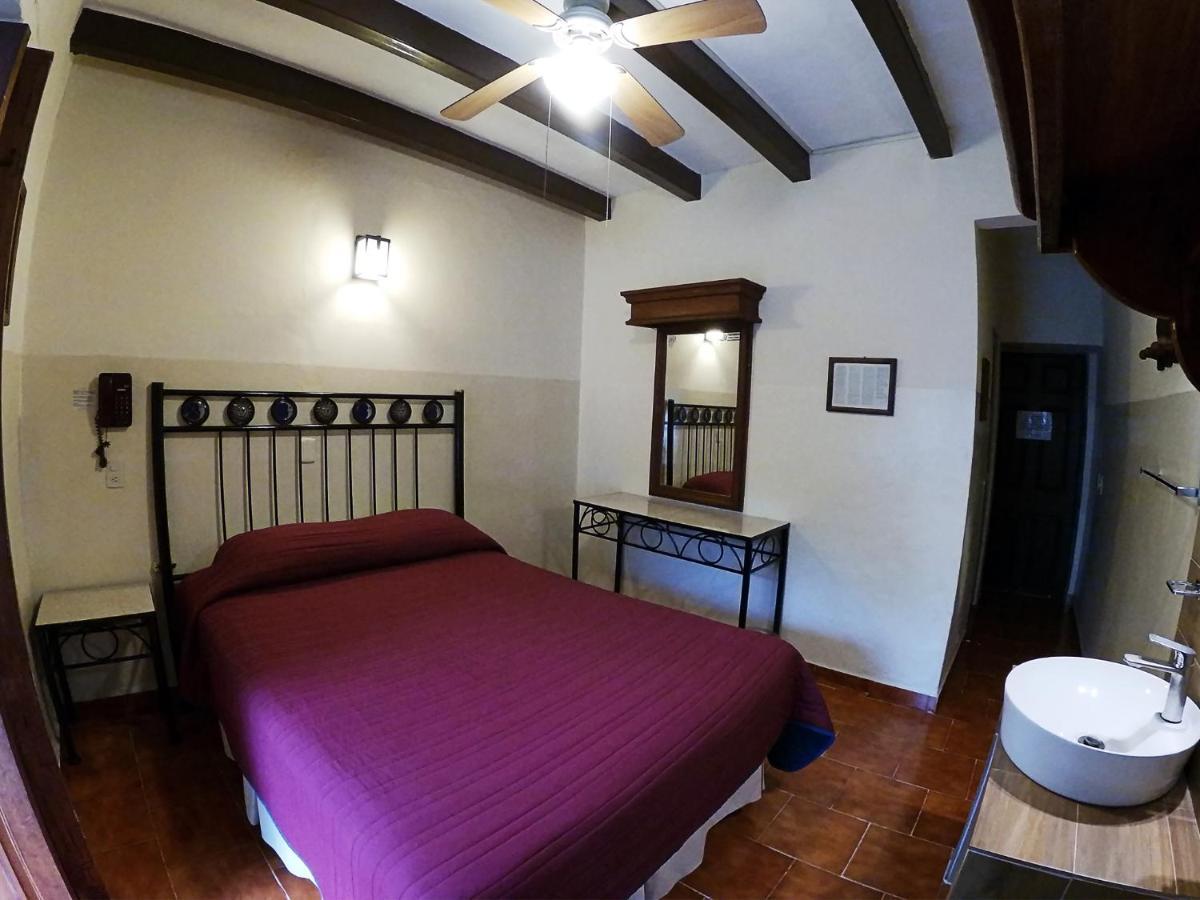 Hotel El Carmen, 모렐리아 외부 사진