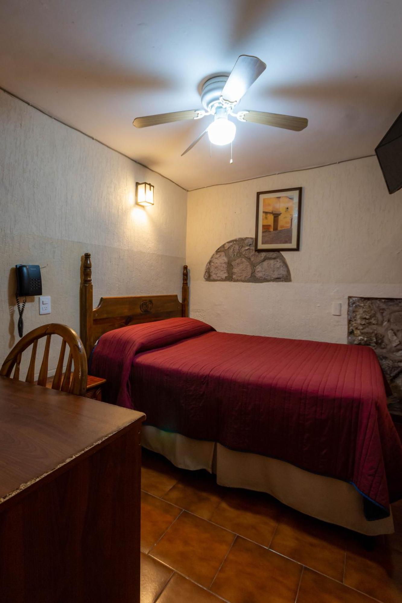 Hotel El Carmen, 모렐리아 외부 사진