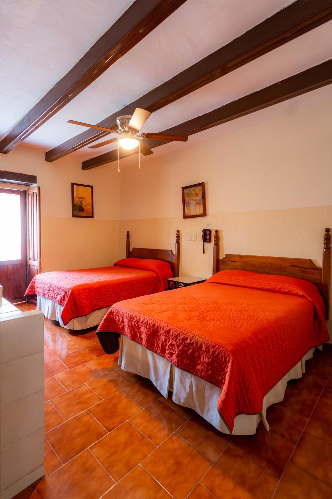 Hotel El Carmen, 모렐리아 외부 사진